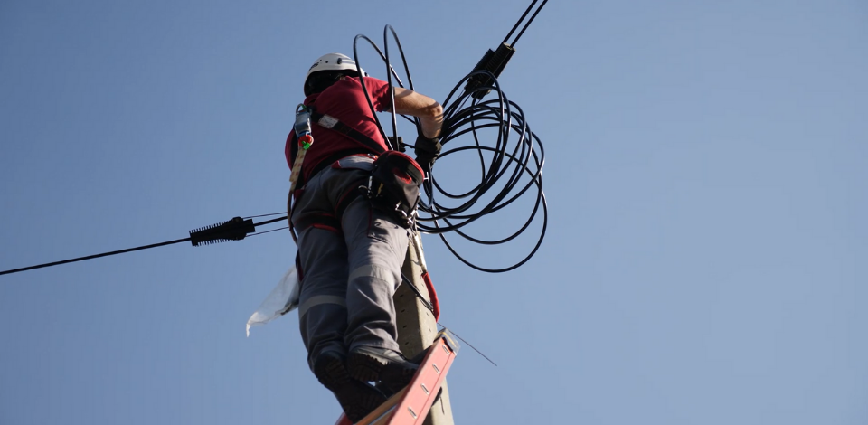 Monção: reforço de fibra ótica chega a Cambeses