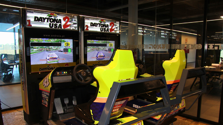 dstelecom games room