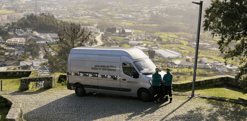 dstelecom working van