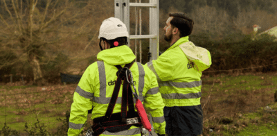 dstelecom workers on field assignments