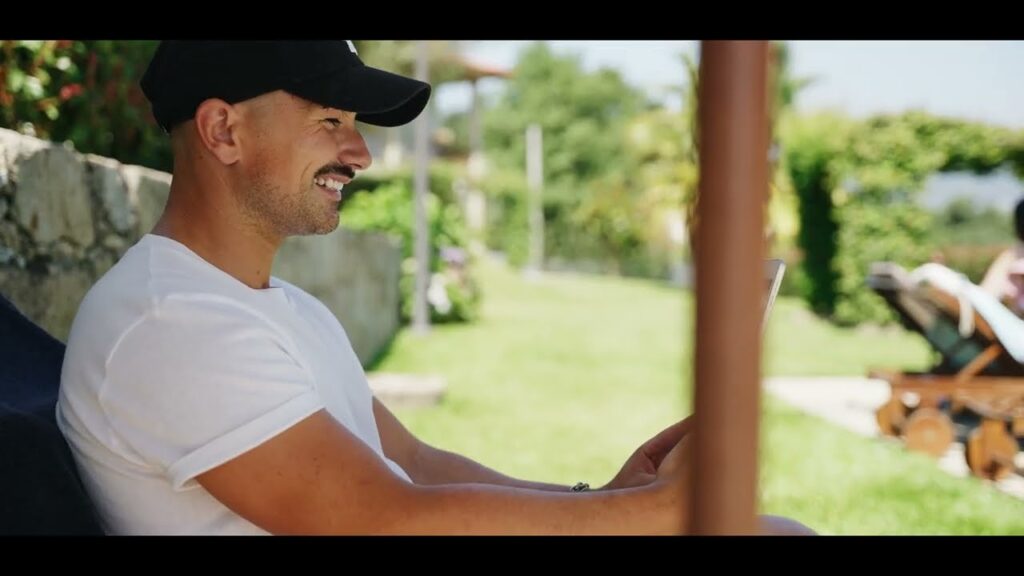 dstelecom | Com fibra, viva a saudade olhos nos olhos.